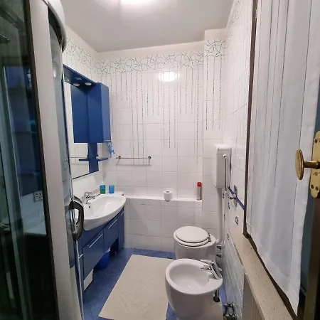 Accanto Al Focolare 2 Bed & Breakfast Udine