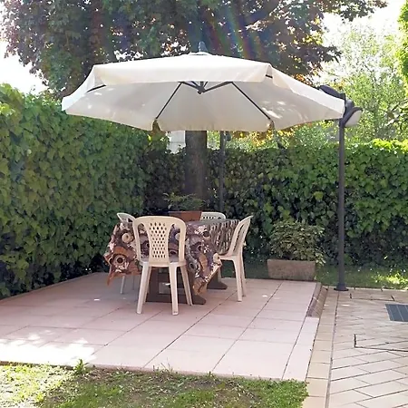 فندق مبيت وإفطار Accanto Al Focolare 2