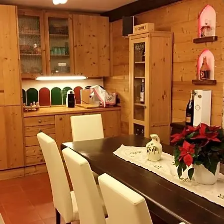 فندق مبيت وإفطار Accanto Al Focolare 2 3*