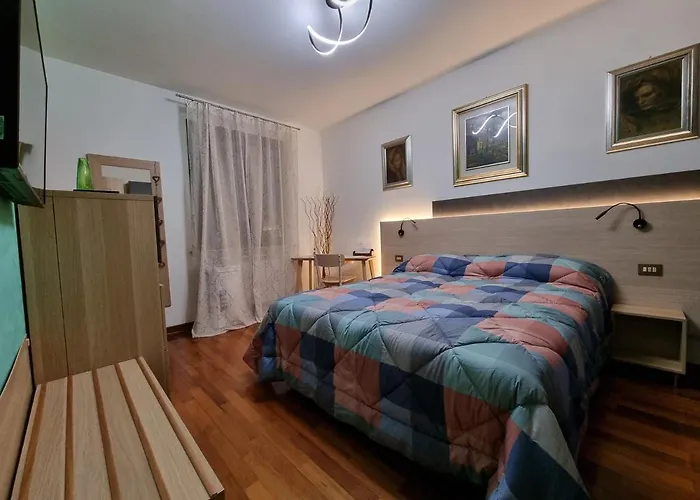 Accanto Al Focolare 2 Panzió