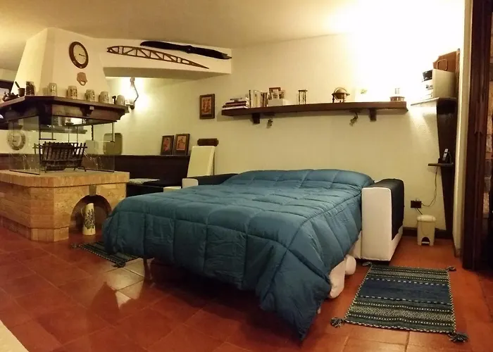 Accanto Al Focolare 2 3* Udine